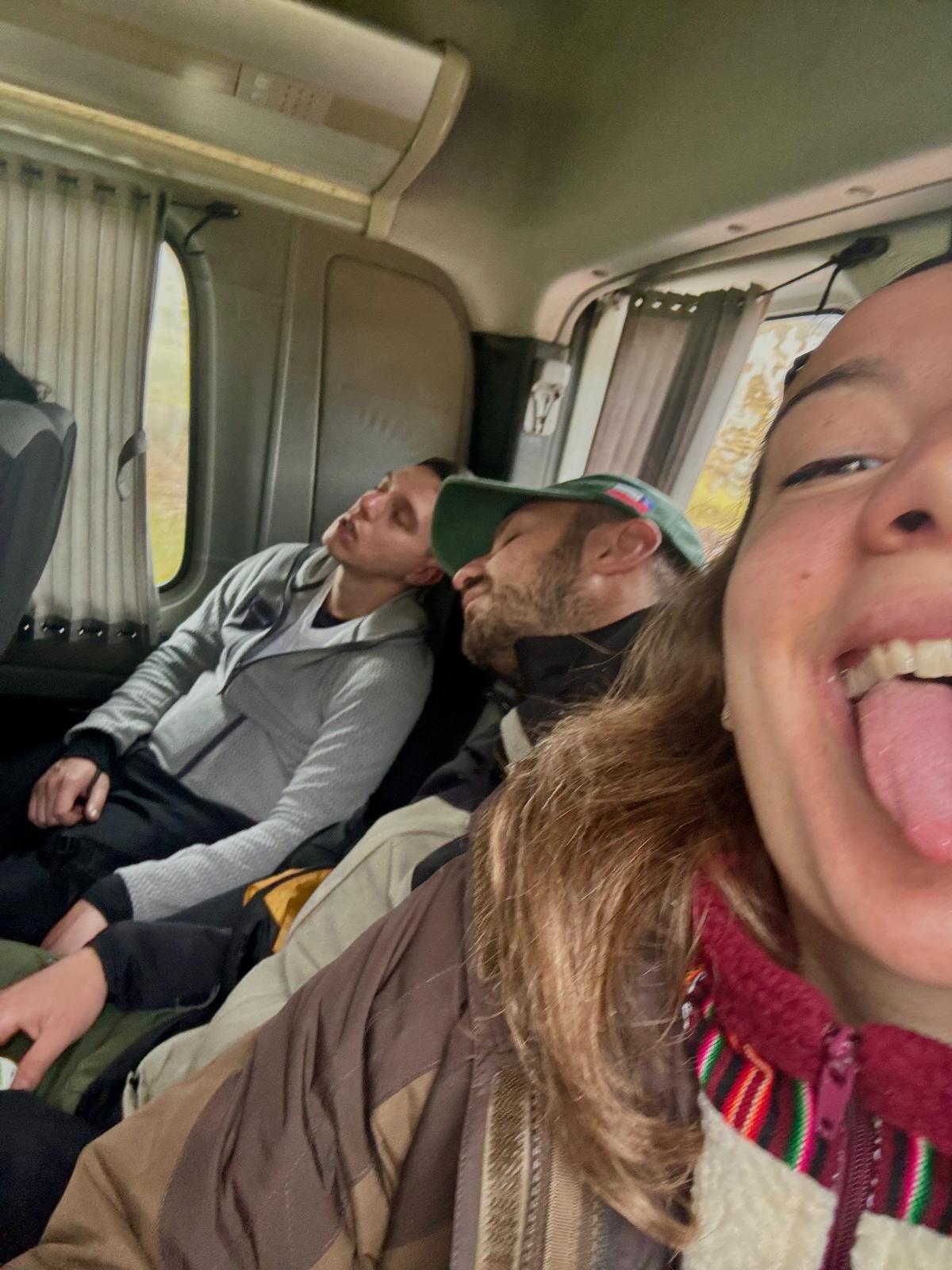 In viaggio sul van tra un trasferimento e l'altro, Bolivia